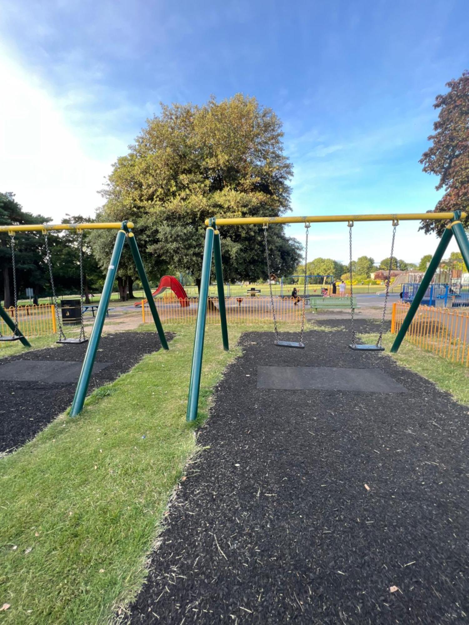 Cosy Private Flat In London, Free Parking On Premise Apartment Carshalton ภายนอก รูปภาพ